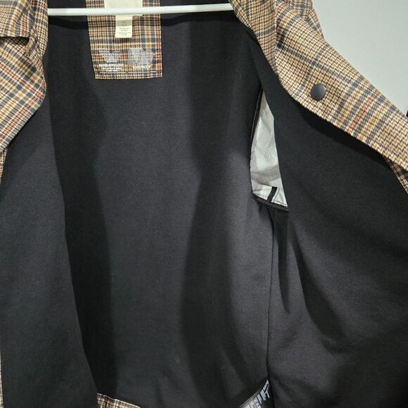 🐢 H&M Men's Size L Windbreaker Waterproof. Like New. - Picture 17 of 17